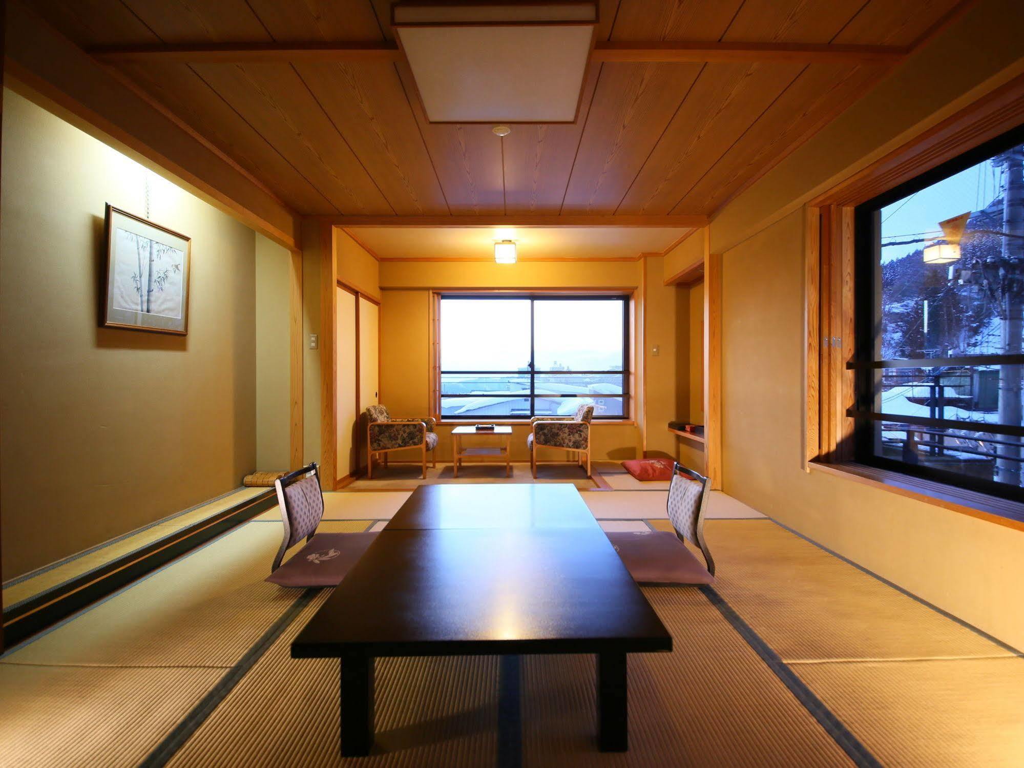 Shibu Hotel Yamanouchi  Ngoại thất bức ảnh